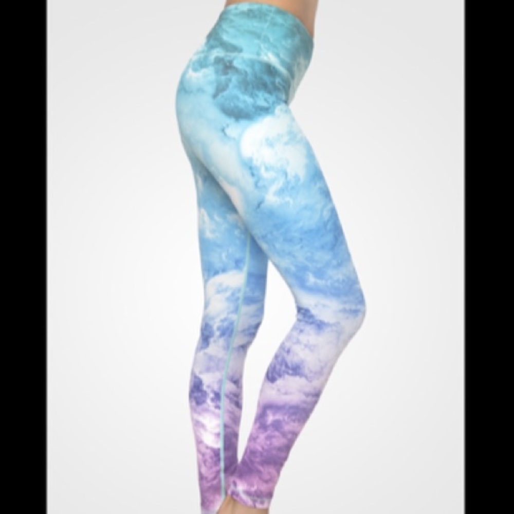 Just Live Ombré Cloud Leggings